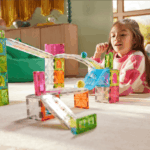 MAGNA-TILES® Rail Racers Max 80 Piece Set - Imagen 4