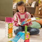MAGNA-TILES® Rail Racers Max 80 Piece Set - Imagen 5